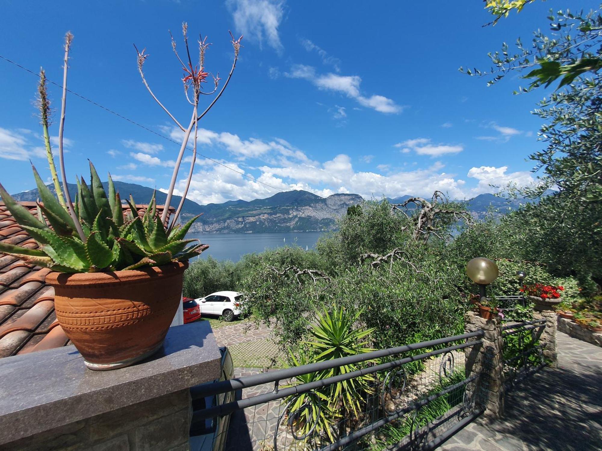 Casa Valenti Apartment Brenzone sul Garda Ngoại thất bức ảnh